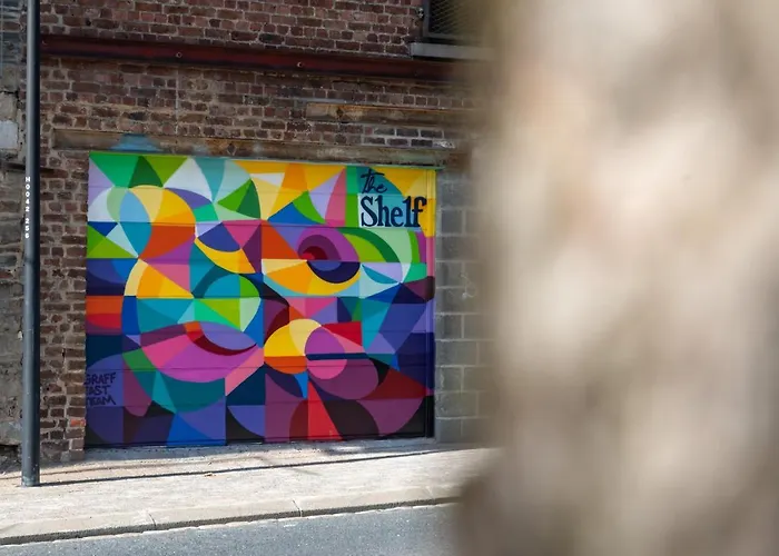 The Shelf - & Apartamento *